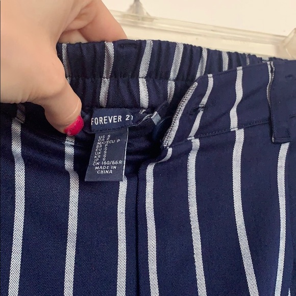 Pants - Picture 3 of 4